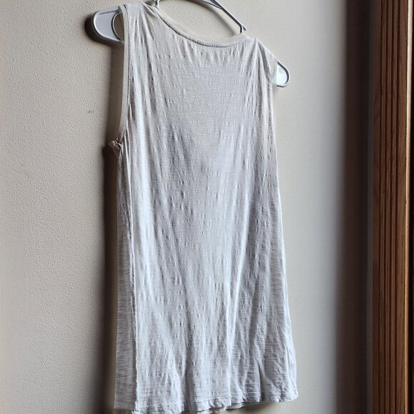 LOFT Ivory Beaded V-Neck Tank Top Size Small - Picture 11 of 15
